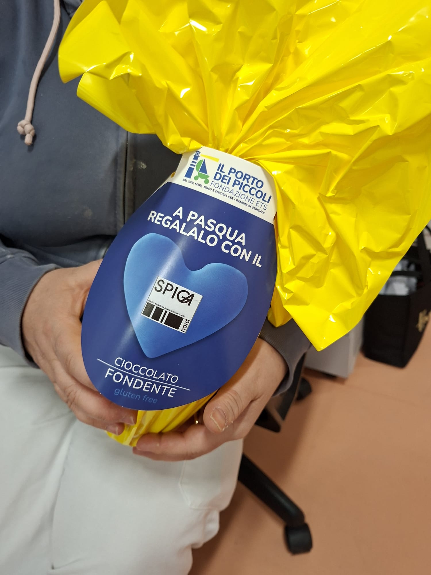 Spiga Nord brings a smile to Gaslini children for Easter